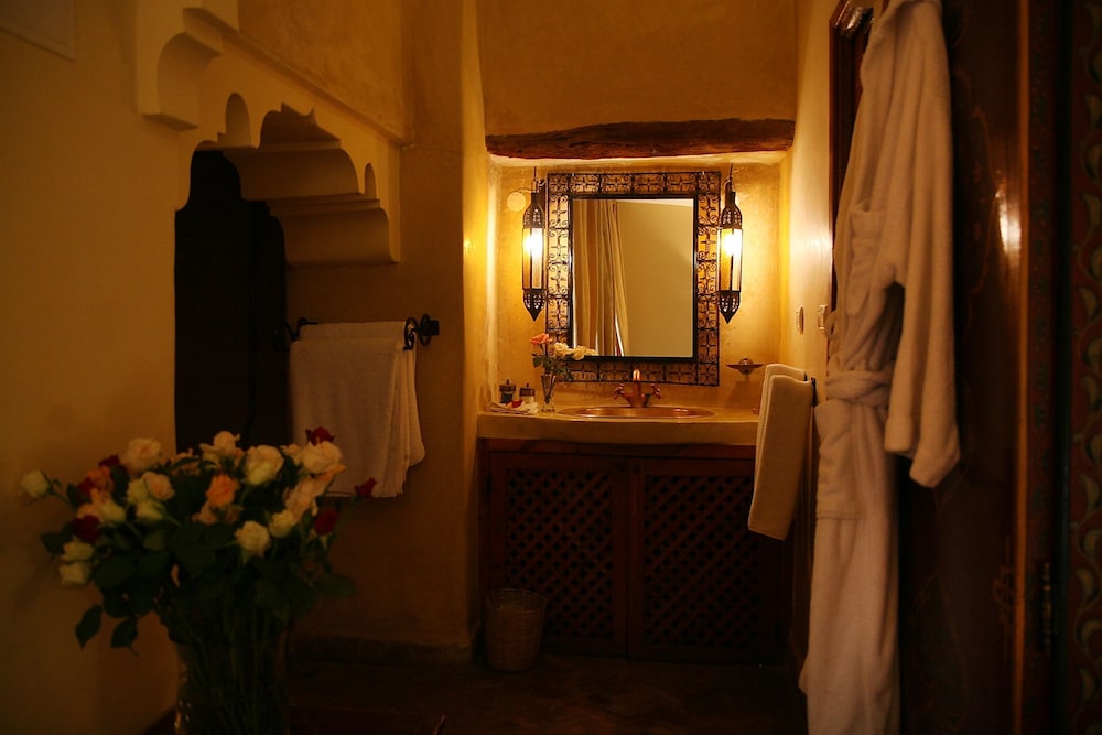 Standard Room, 1 Bedroom - Photo 9