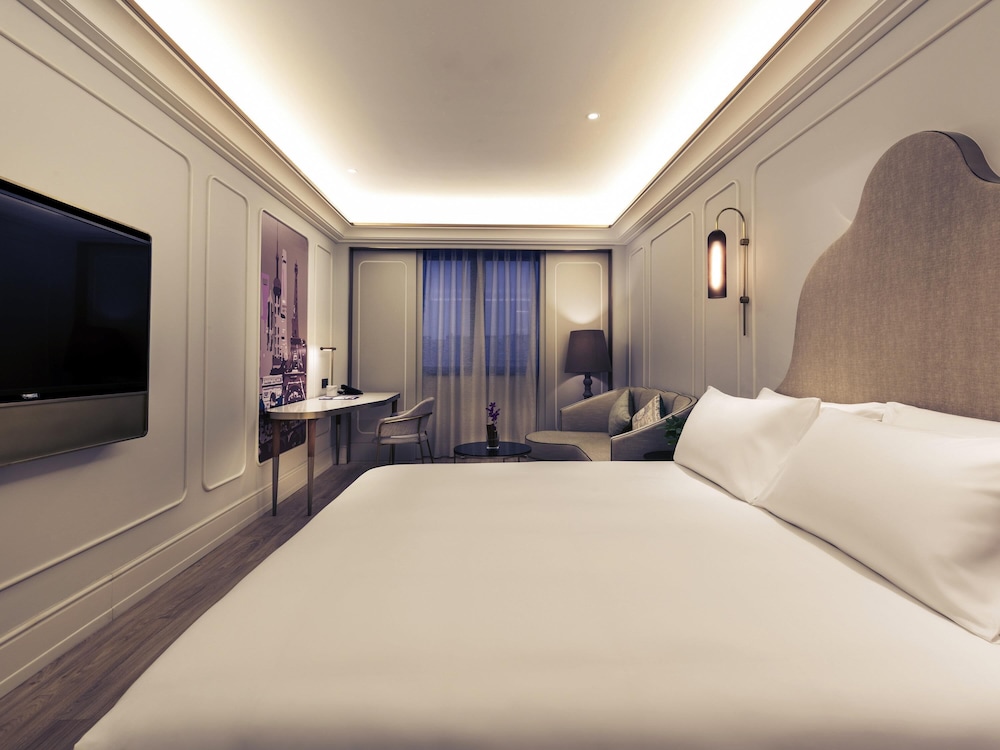 Superior Room, 1 King Bed