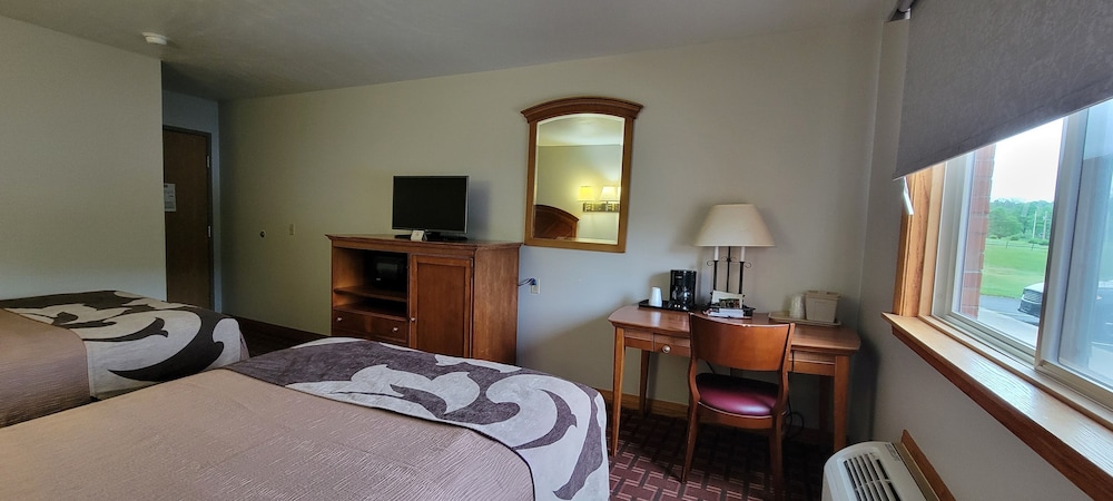Standard Room, 2 Double Beds, Non Smoking, Refrigerator & Microwave photo 1
