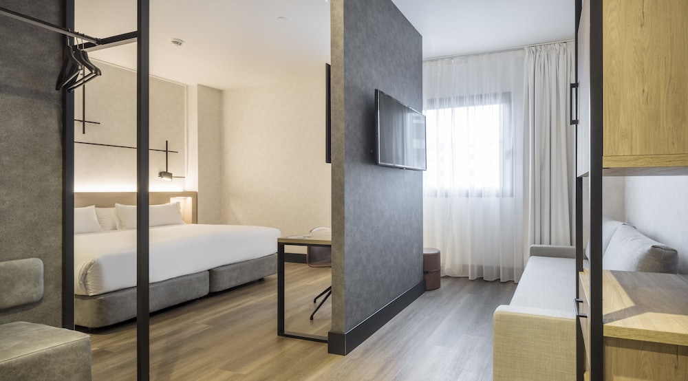 Premium Room - Photo 1
