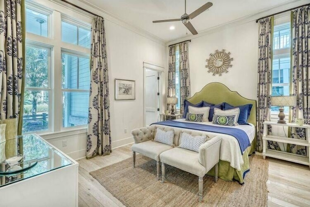 House, 4 Bedrooms