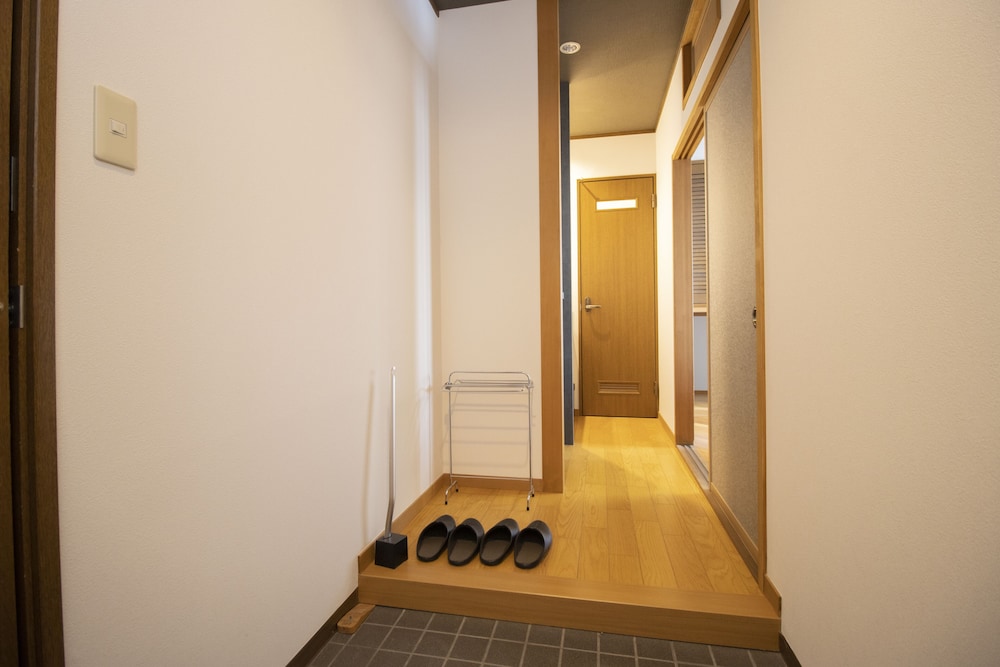 Modern Twin Room, Non-Smoking, No Pets Allowed photo 3
