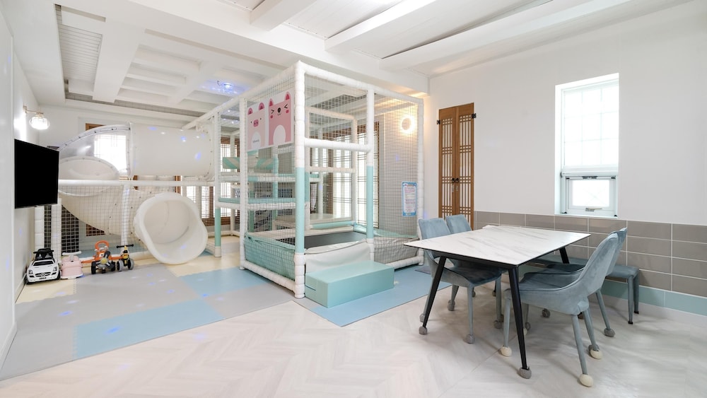 Basic Room, 1 Bedroom (101) - Photo 17