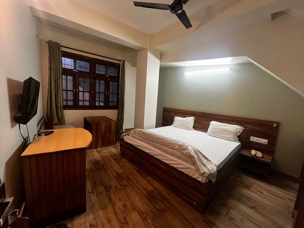 Standard Room - Photo 2
