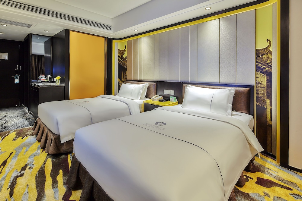 Deluxe Twin Room photo 2