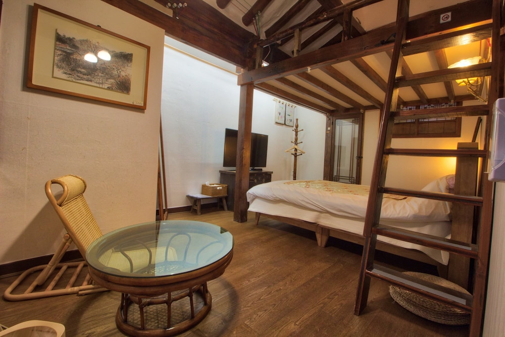 Traditional Loft(Rose) - Must contact the property before Check-In photo 3