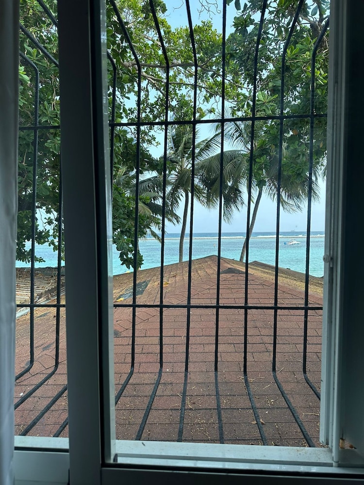Comfort Room, Balcony photo 3