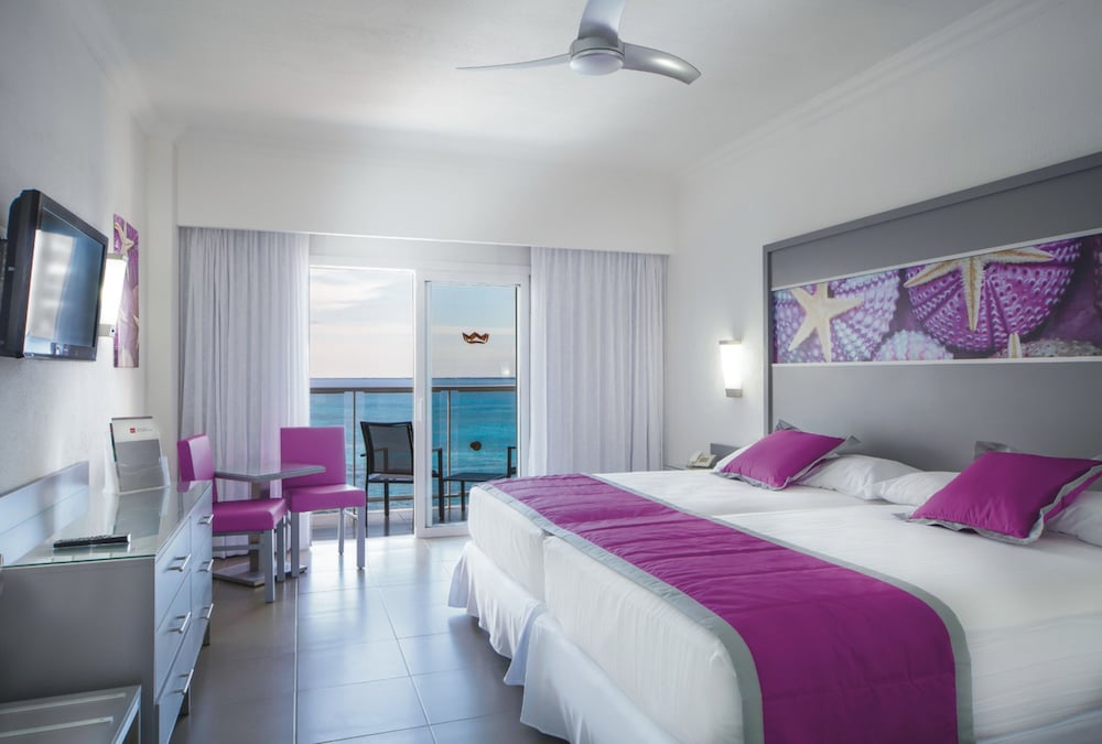 Double Room, 2 Bedrooms, Ocean View (U) photo 1