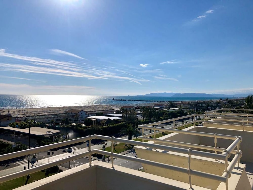 Superior Single Room, Sea View