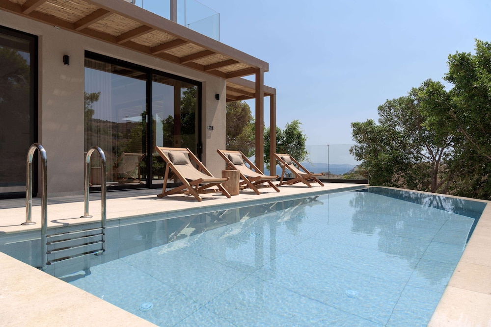 Hilltop Suite Private pool - Garden or Side Sea View- Adults Only - Photo 15