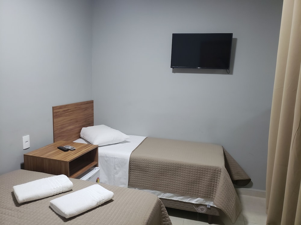 Quarto Casal + 1 Solteiro