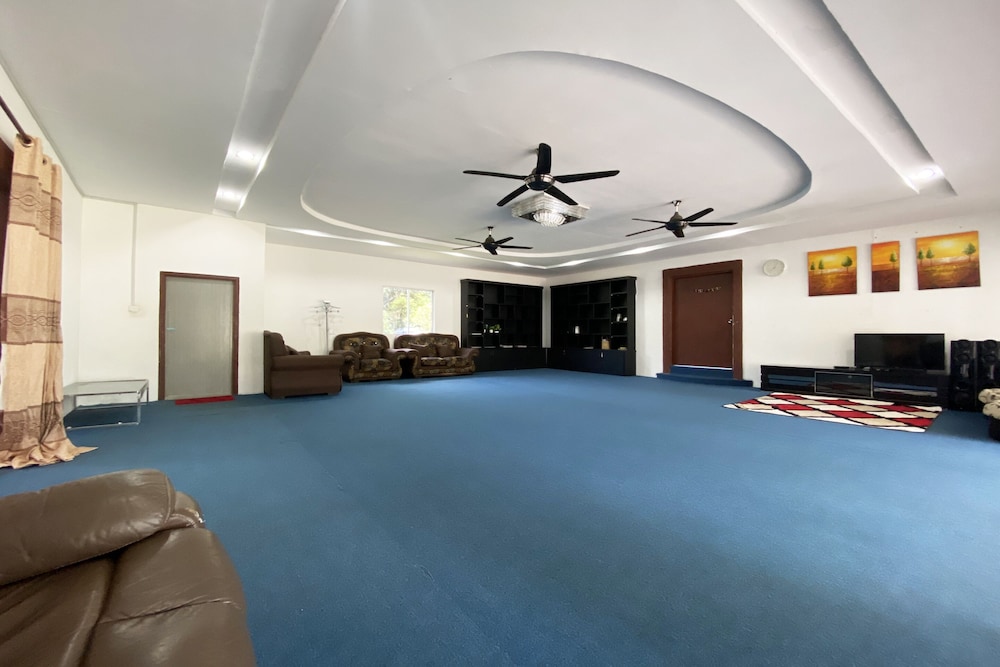 Room, 2 Bedrooms