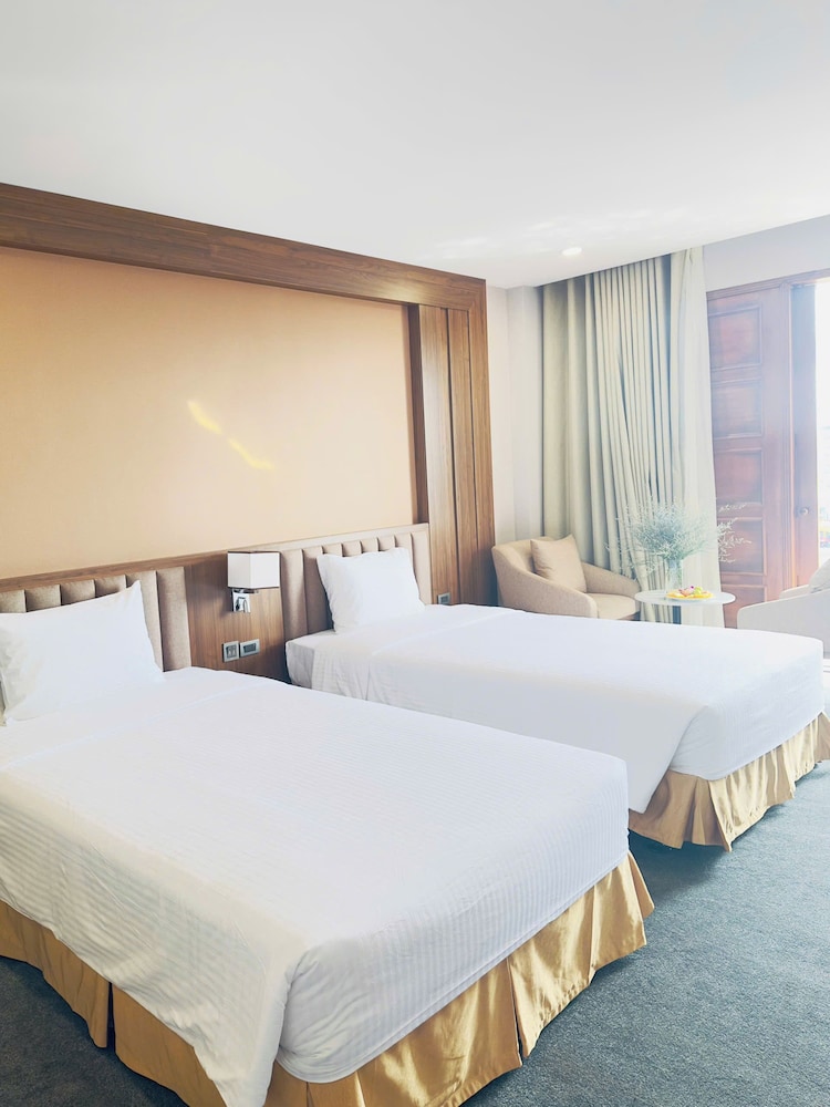 Luxury Room, City View photo 1