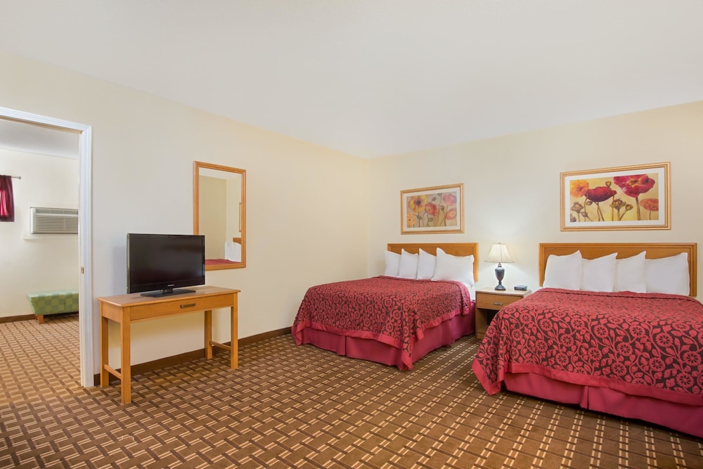 Suite, 1 Bedroom, Non Smoking photo 1