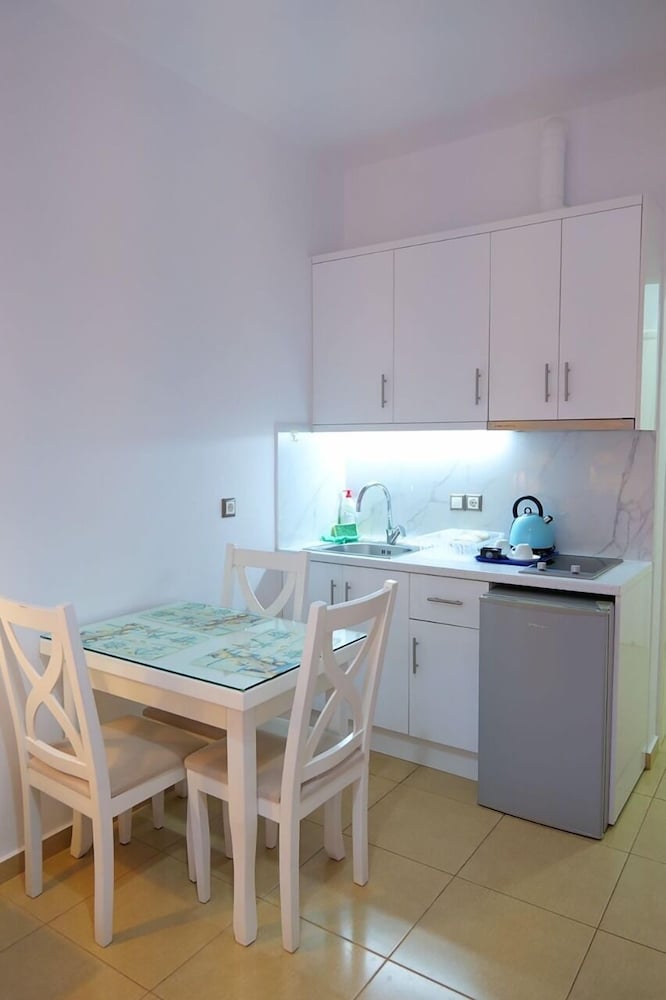 Deluxe Suite, Sea View photo 3