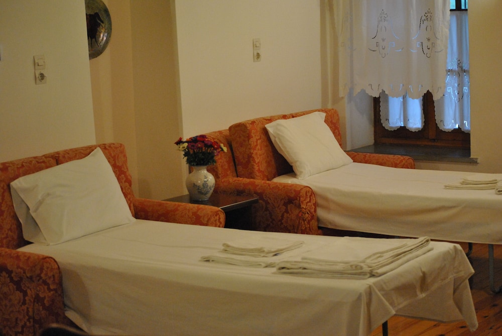 Apartment, 3 Bedrooms photo 2