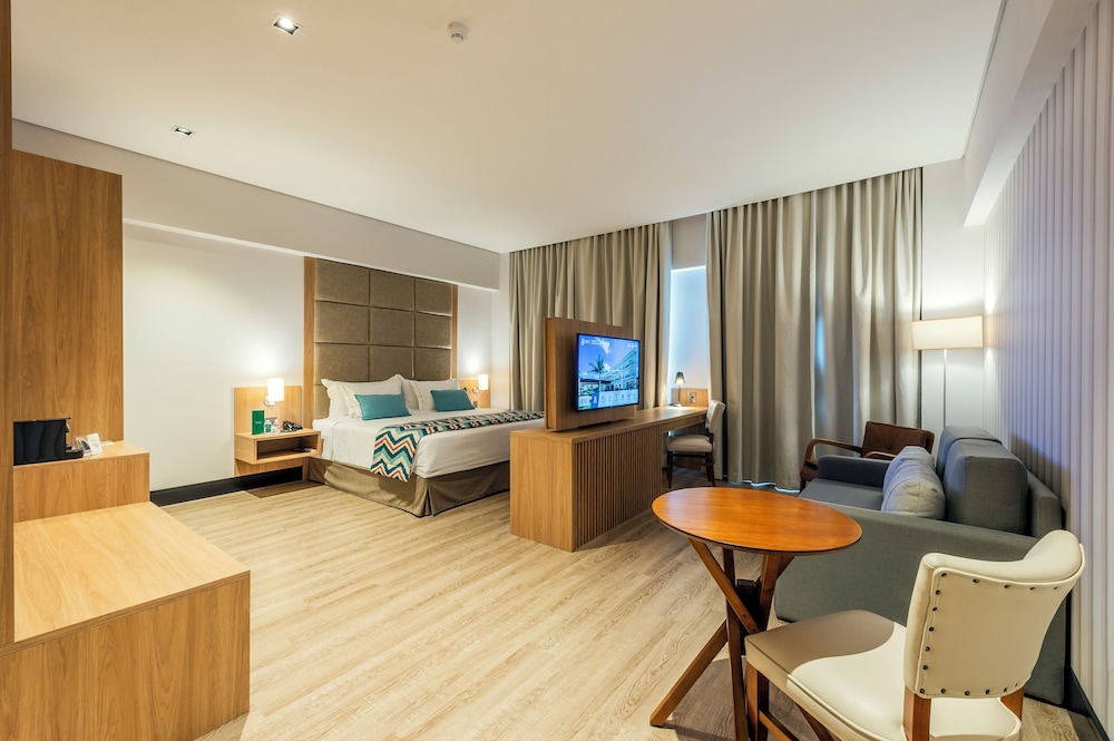 Executive Studio Suite - Photo 1