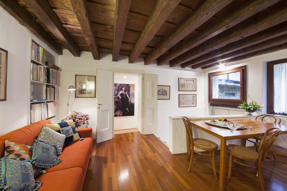 Superior Suite (Palazzo Foscolo) photo 3