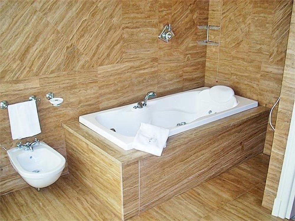 Family Suite photo 3