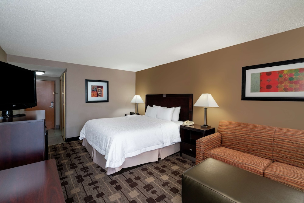 Room, 1 King Bed, Non Smoking - Photo 2