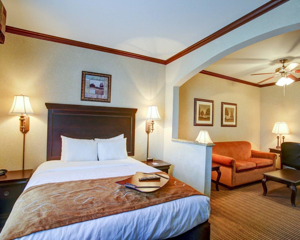 Suite, Non Smoking - Photo 1