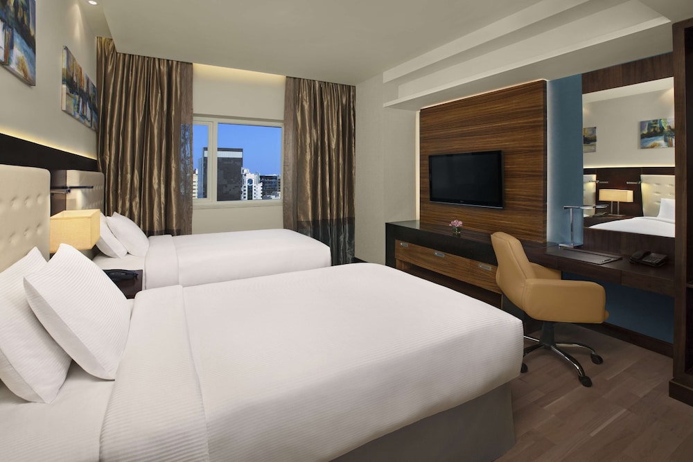 Suite, 2 Bedrooms photo 3