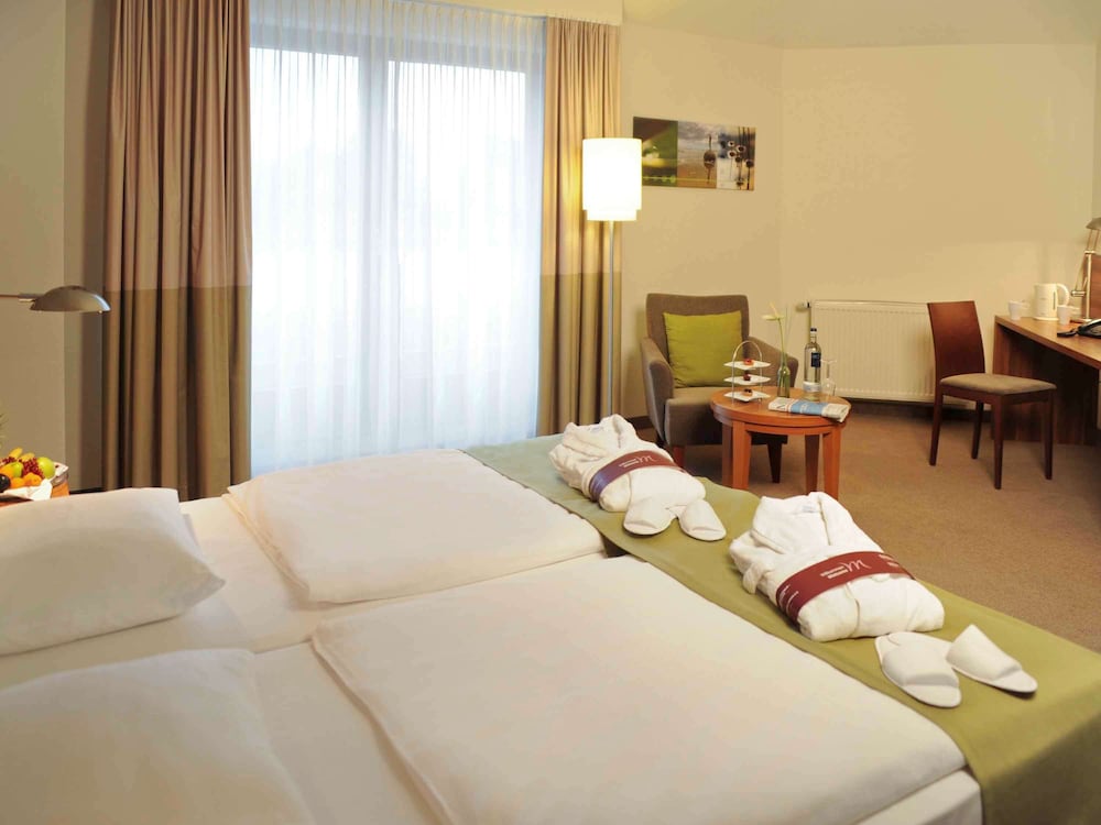 Privilege, Room, 1 Double Bed, Balcony