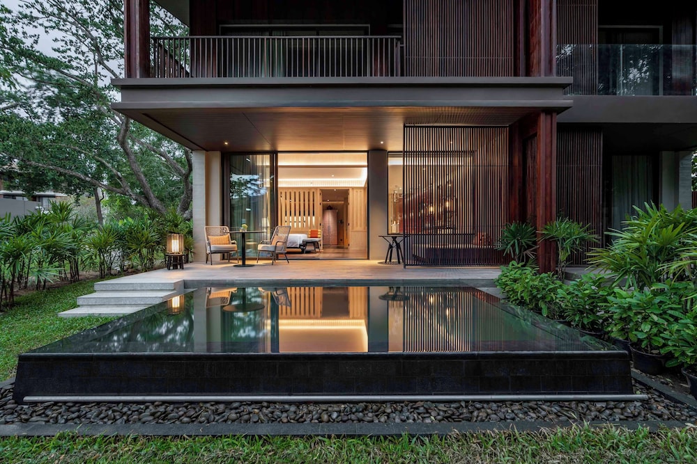 Suite, 1 King Bed (Private Pool) - Photo 12