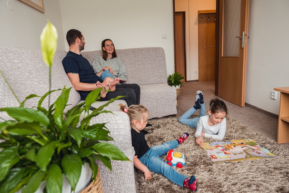 Family Triple Room, 2 Bedrooms photo 3