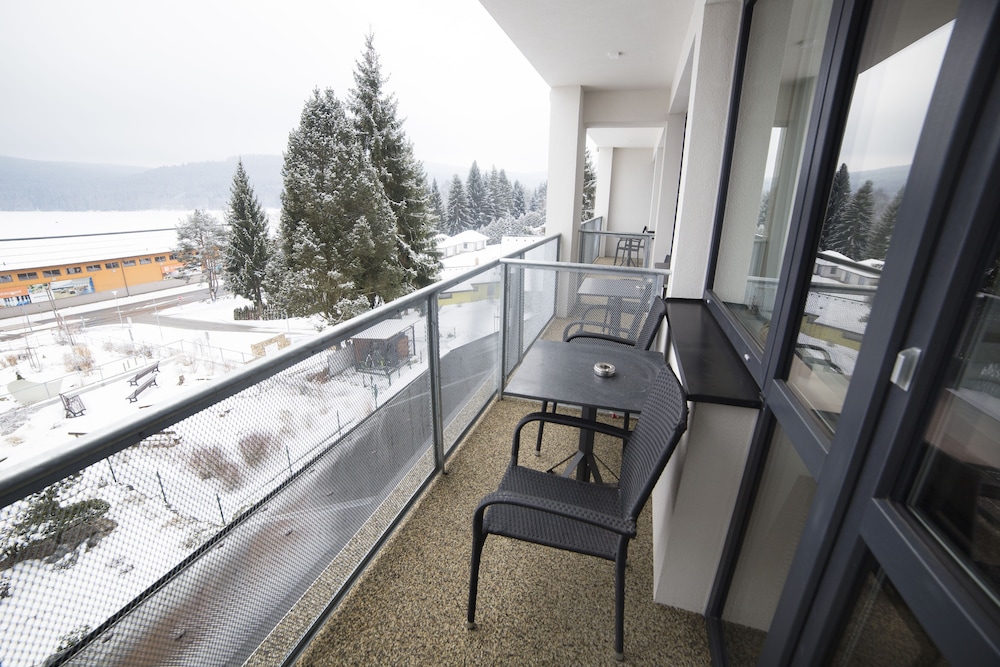 Double Room, Lake View (Balcon) photo 3