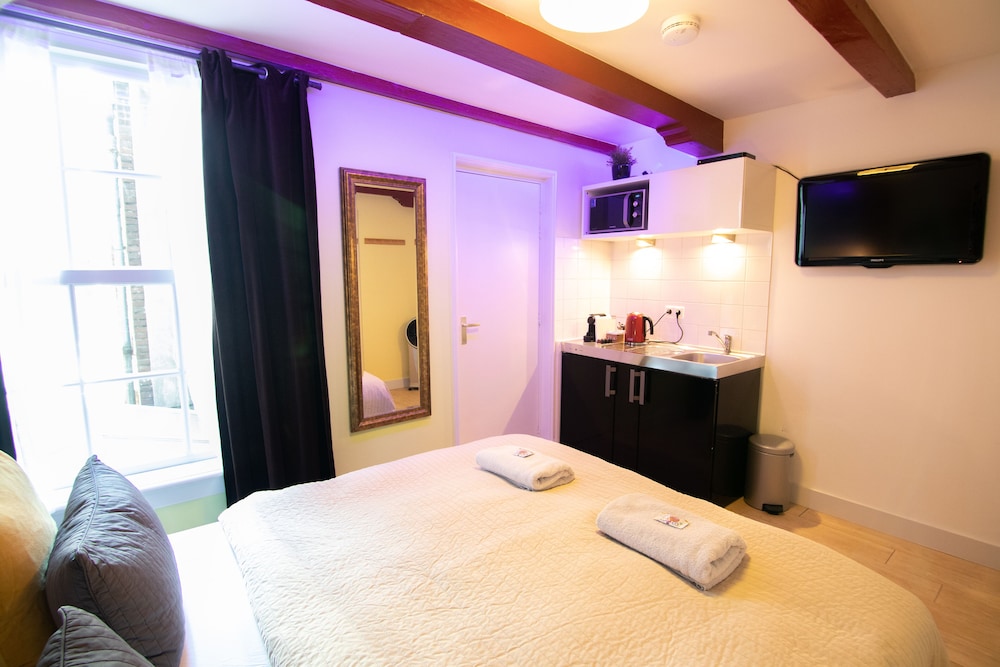 Deluxe Suite photo 3