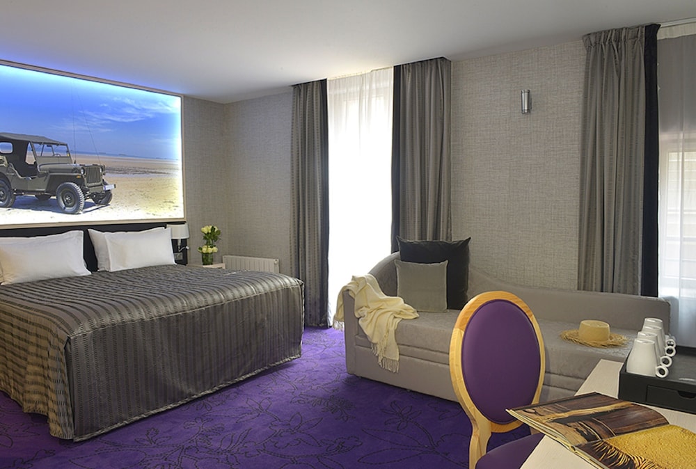 Room (Prestige)
