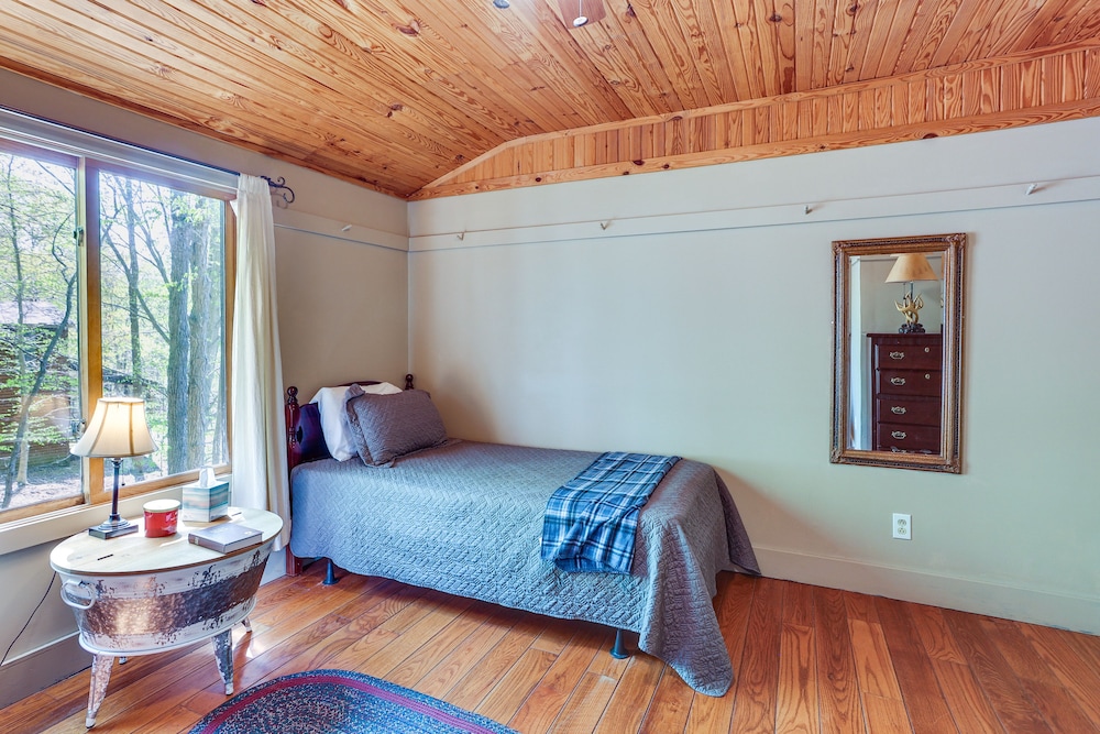House (2 Bedrooms) photo 1