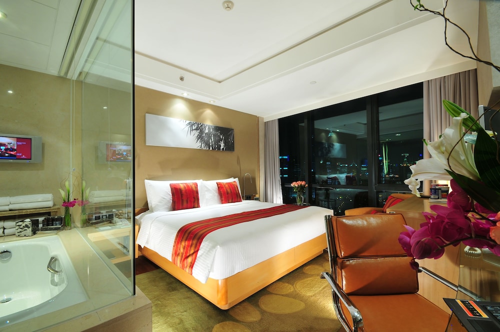 Superior Room thumbnail 6