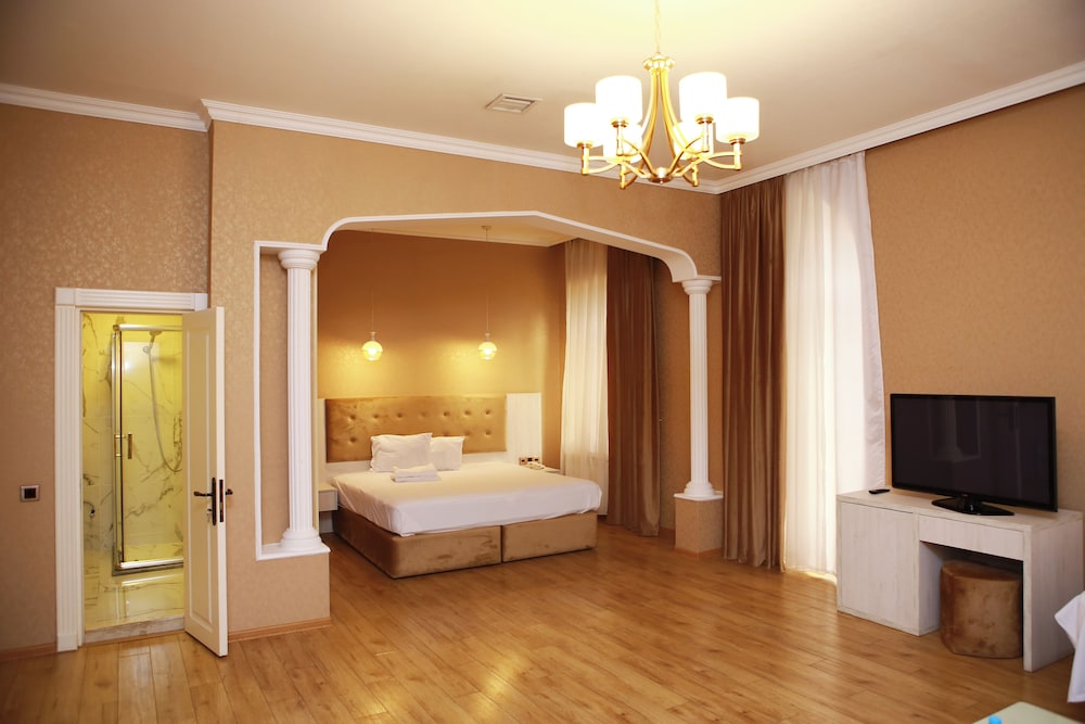 Standard Double or Twin Room photo 2