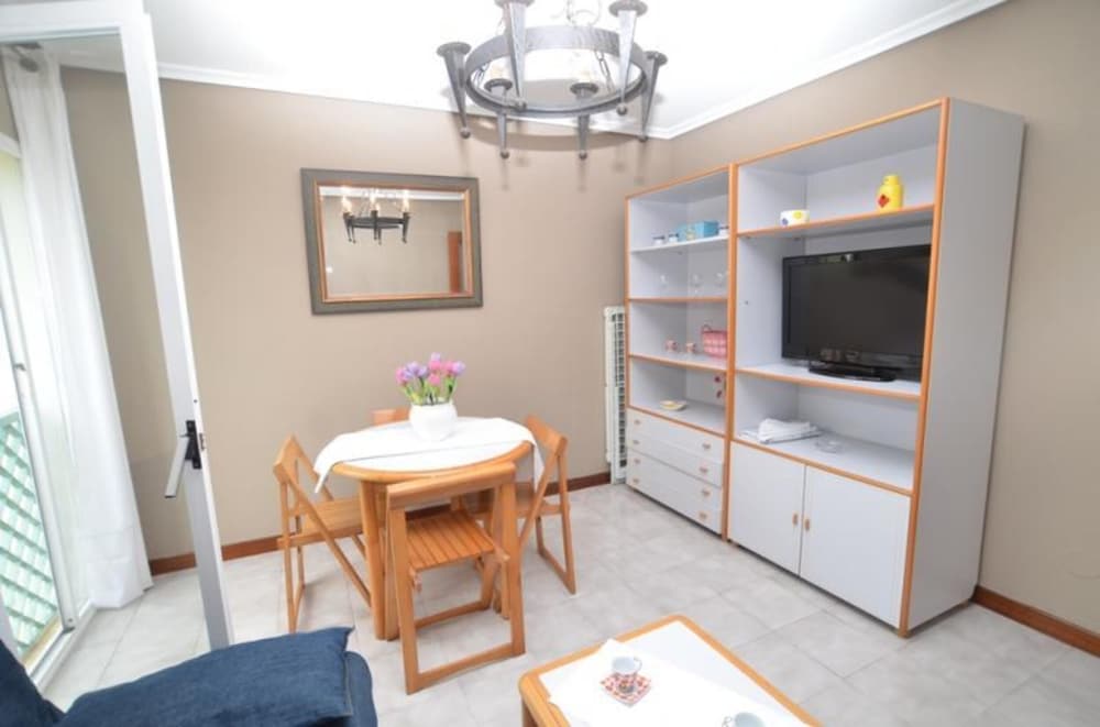 Family Apartment, 1 Bedroom photo 3