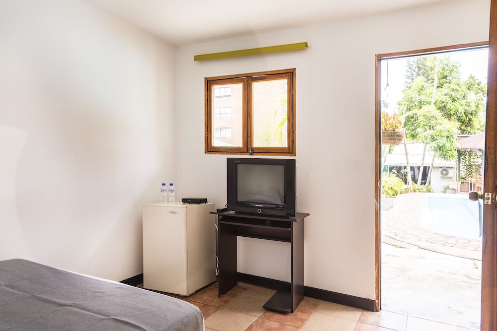 Basic Double Room photo 3