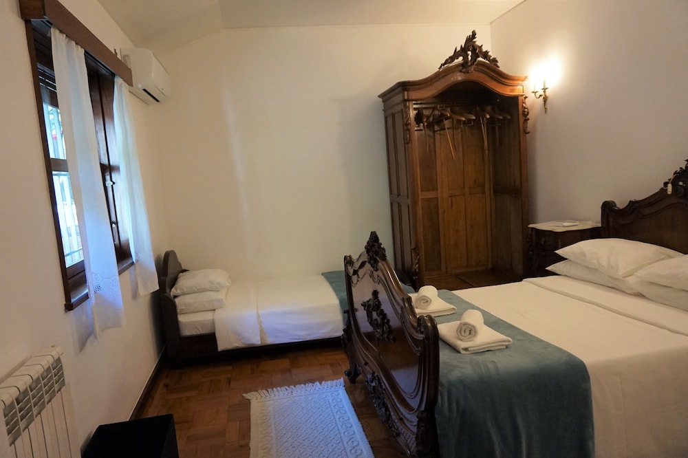 Basic Double Room, Courtyard View