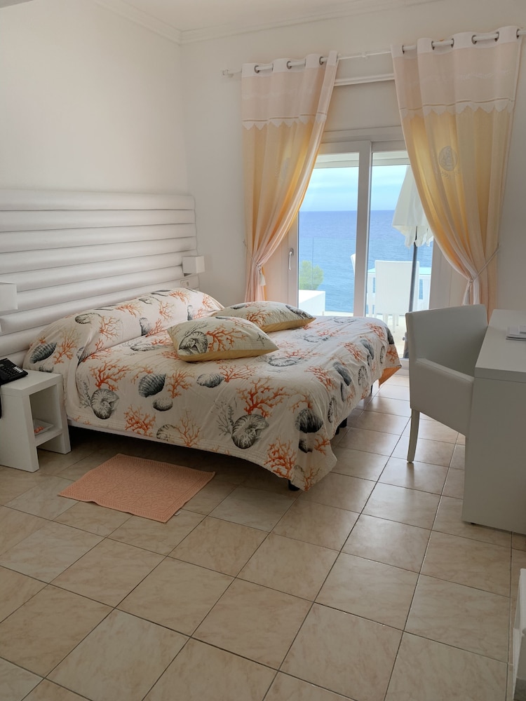 Comfort Double Room, Sea View photo 3