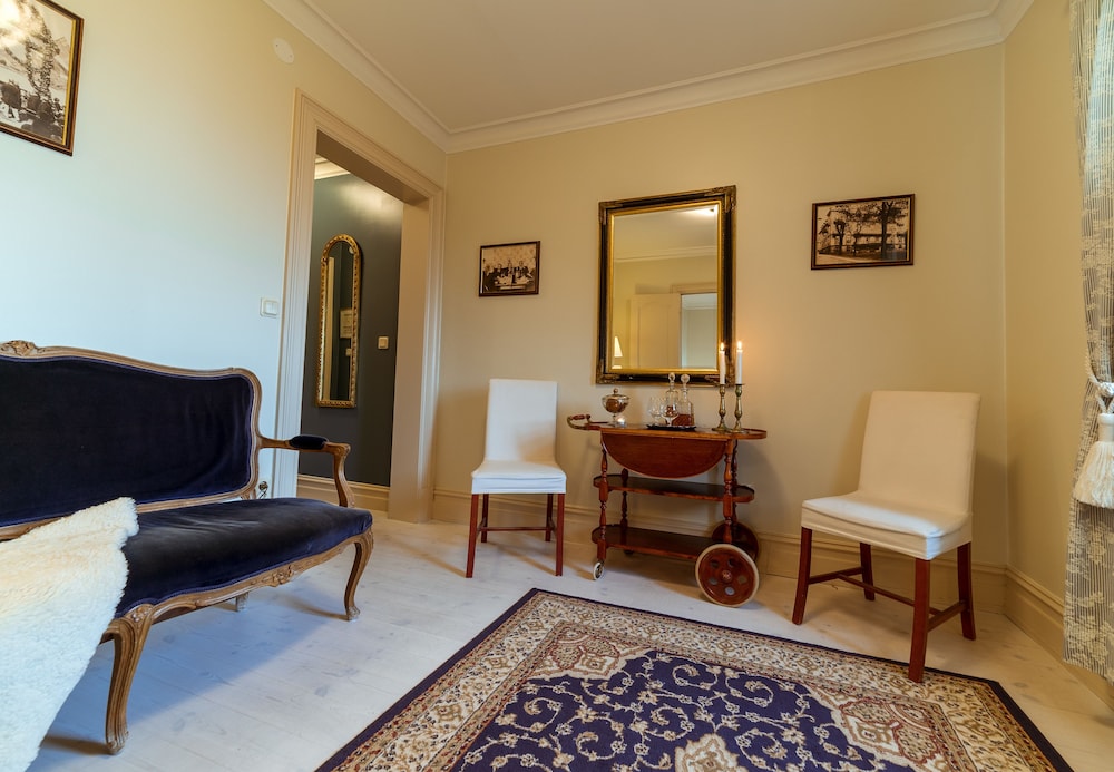 Grand Room photo 3