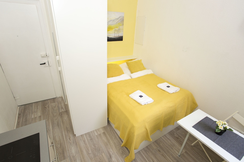 Apartment photo 3
