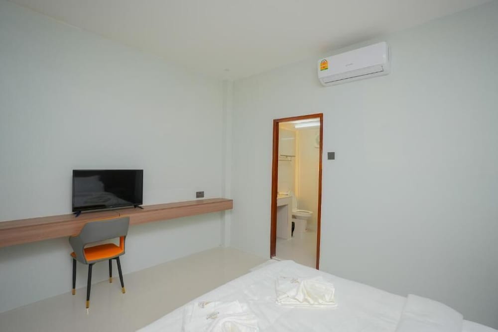 Deluxe Double Room - Photo 4