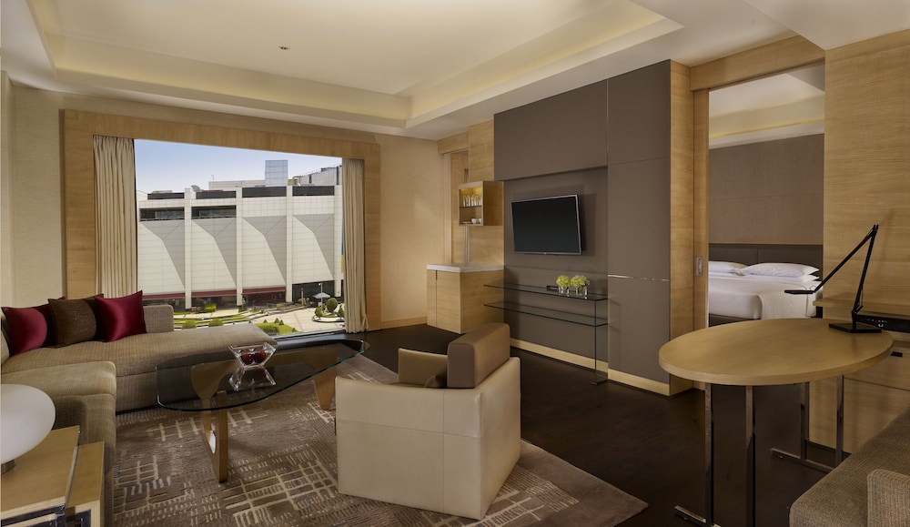 Suite (Regency Suite)