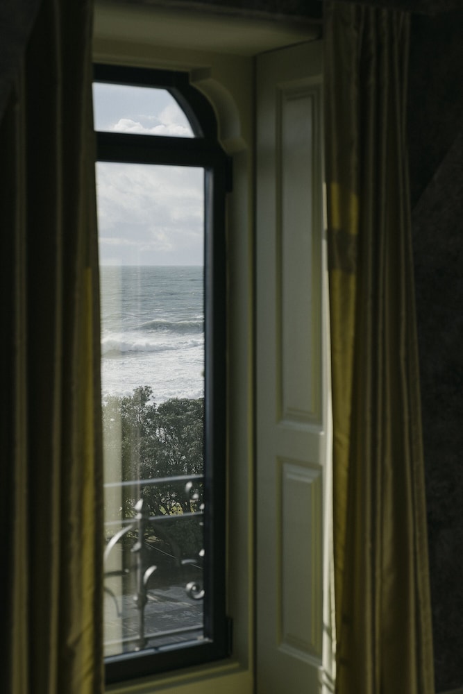 Manor House Ocean Front Suite