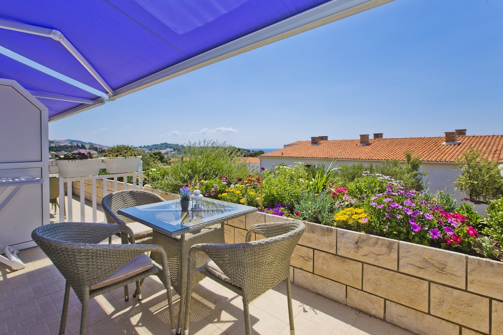 Comfort Apartment, 1 Bedroom, Terrace, City View - Photo 15