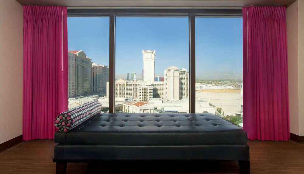 Fab Room, 1 King Bed, Non Smoking