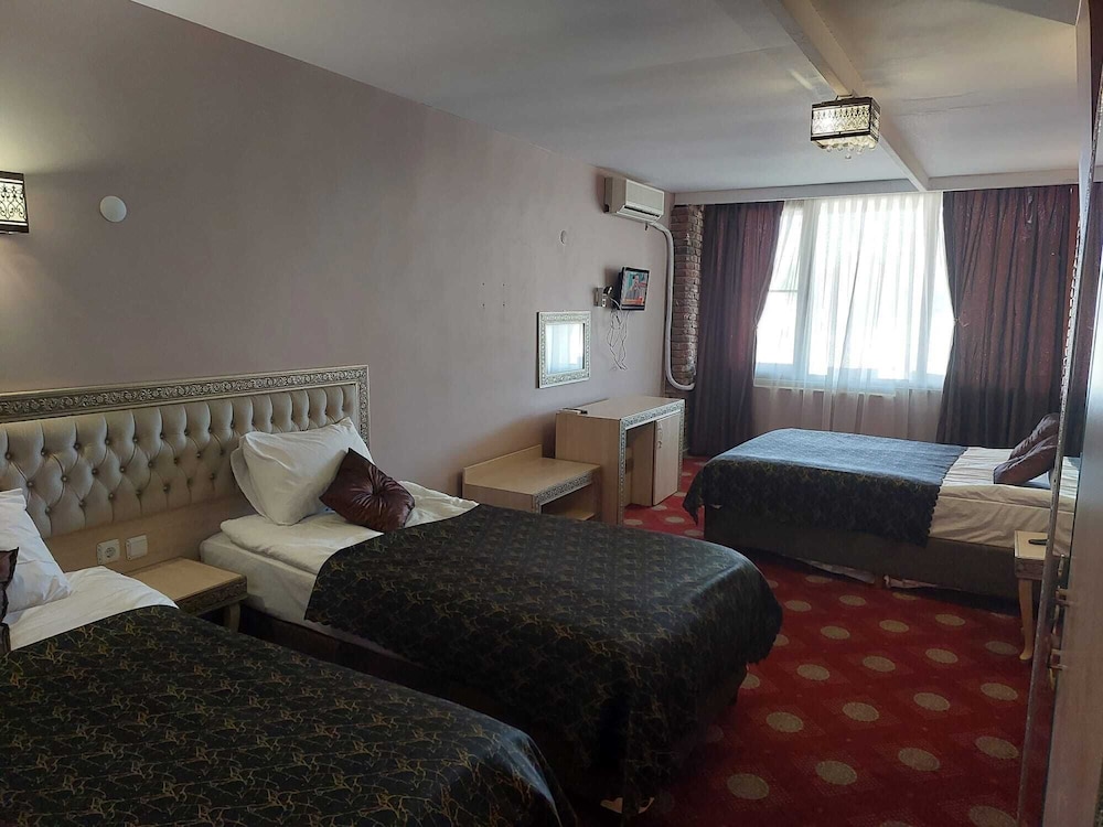 Family Triple Room photo 3