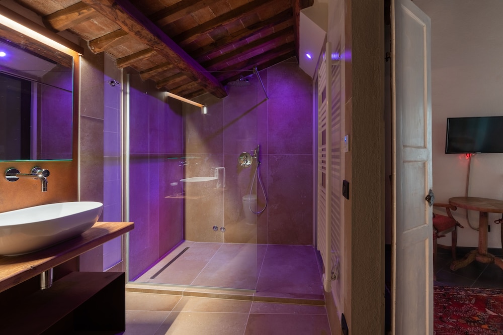 Family Studio Suite - Photo 3