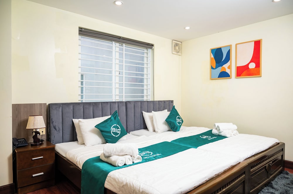 Standard Twin Room