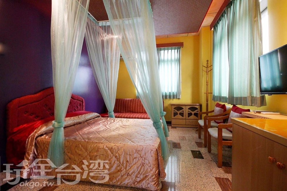 Basic Double Room photo 3